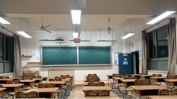 中小學(xué)教室照明改造，華輝教育照明打造教室優(yōu)質(zhì)照明光環(huán)境