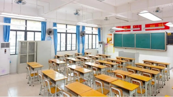 近視防控，教室照明選擇有標(biāo)準(zhǔn)有照明設(shè)計更護(hù)眼