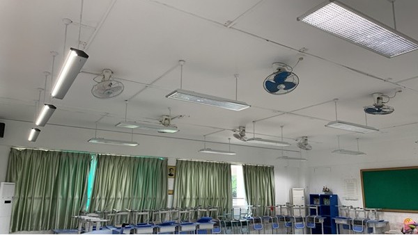 為什么要選擇華輝教育照明led護(hù)眼教室燈具進(jìn)行教室照明改造？